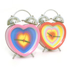 heart-alarm-clock-with-love-1422046-640×480