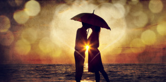 🔐 Kako jo prvič poljubiti?