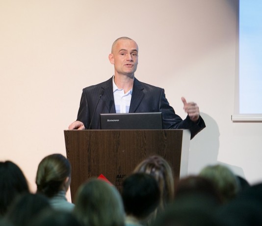 Zmenki in Zasebni stiki na Ona-On.com