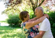 VIDEO: Maruša & Rajko ~ Spoznala sva se na ona-on.com zasebni stiki