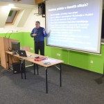 ona-on-asebni-stiki-resne-zveze-zmenki (9)