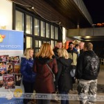 ona-on-zasebni-stiki-resne-zveze-zmenki-dogodki-za-samske-spogledovalnica-drsanje-na bledu1 (25)