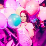 Zmenek_na_slepo_Ona-On-93_foto_Marko_Delbello_Ocepek