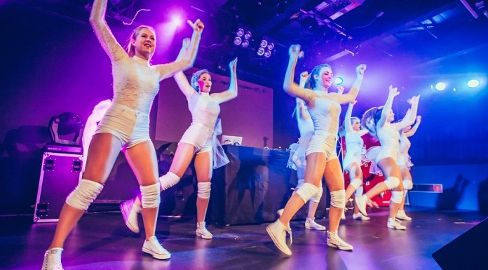 VIDEO ~ Največji Zmenek na Slepo v S-LOVE-niji: Spoznavanje bodo popestrili nastopi!