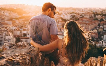 4 ljubezenske odločitve za srečnejši odnos, ki jih lahko sprejmete že danes