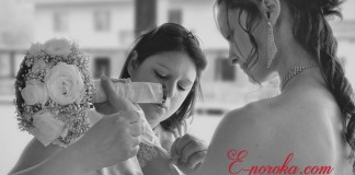 Špela & Dušan iz e-poroka: Naloga poročnega organizatorja je voditi bodoča mladoporočenca