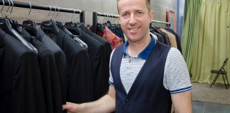 FOTO ~ Sanjska ona-on.com poroka: Borut bo sijal v poročni obleki Morro Sartoriale