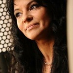 ona-on-zasebni-stiki-ucenje-za-zivljenje-neli-rep