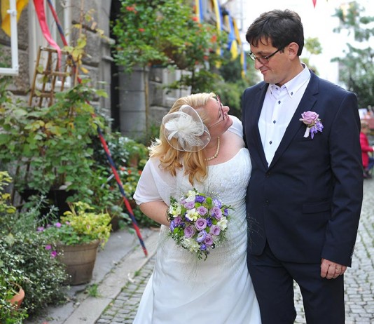 FOTO: Mateja & Martin svojo ljubezensko zgodbo okronala s poroko Ljubezenske zgodbe