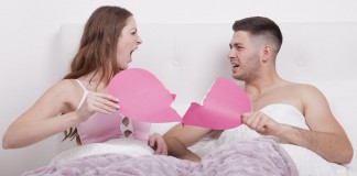 ✉️Odgovarjamo bralcem – Ali lahko prijateljuješ z bivšim?