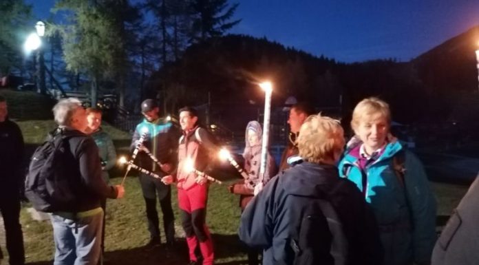 UTRINEK in FOTOGALERIJA: Gorska noč – Pohod z baklami