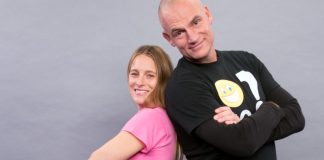 Virtualna asistenta Tina & Luka te vodita po Korakih do uspeha!