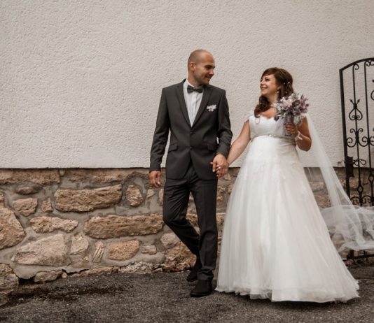 FOTOZGODBA: Katja & Mišel ~ Sanjska ona-on.com poroka 2020