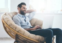 7 moških grehov, ki odvrnejo ženske ona-on-zmenki-moski-grehi