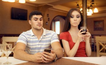 Varanje – Kje je meja? ona-on-zmenki-varanje