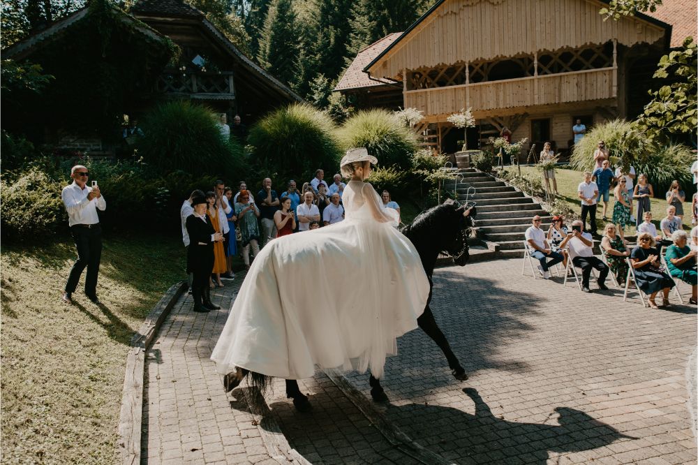 Sanjska ona-on poroka