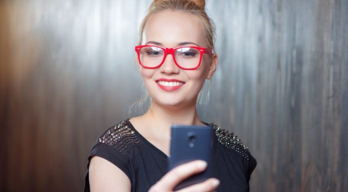 Iskanje partnerja v digitalni dobi – Poišči slepe točke