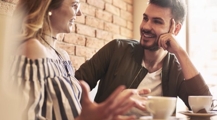 Kako vključiti svoje prijatelje v nov partnerski odnos?