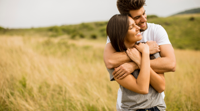 Moja zgodba: Po drugem objemu je bilo jasno