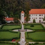 sanjska-ona-on-poroka-najina-zgodba-ana-klemen (88)