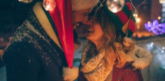 Si tudi ti želiš december preživeti v dvoje? Z ona-on.com do pravega partnerja
