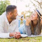 humor-flirt-ona-on