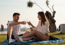 Vprašanja za pogovor: 12 idej, ki bodo sprožila zanimive debate