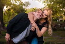 Pomladni preporod: Zakaj je prav zdaj najlažje spoznati nekoga?